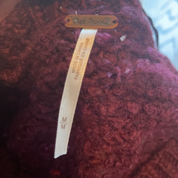 Free People Sweater - Picture 3 of 3